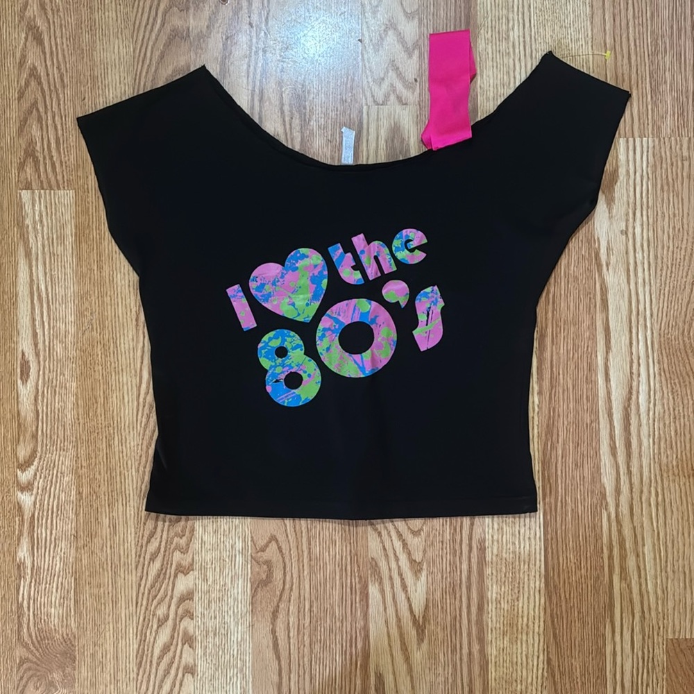 I love the 80s crop top